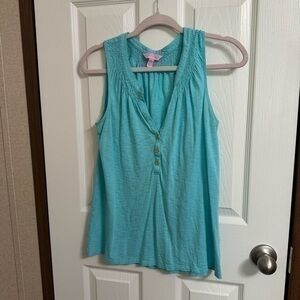 Lilly Pulitzer light blue top sz M